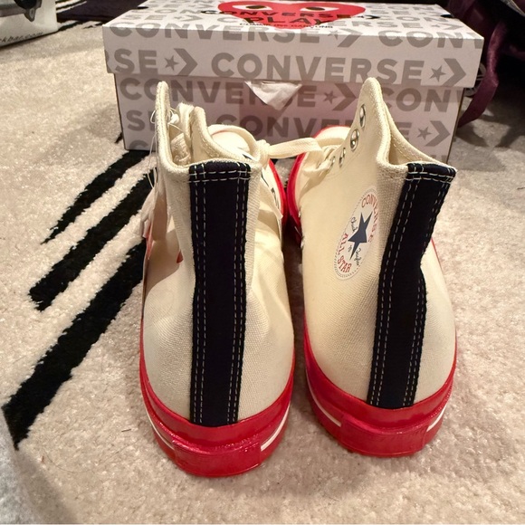Comme des Garçons PLAY High-Top Sneakers - Cream & Red - Picture 4 of 15
